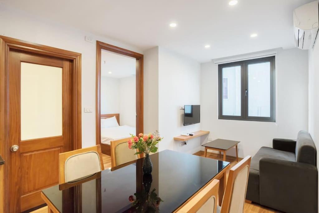 An Nguyen Building Apartment Hanoi Room photo